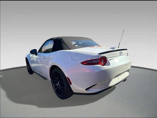 2024 Mazda MX-5 Miata Club