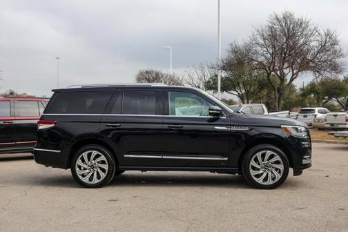 2024 Lincoln Navigator Reserve