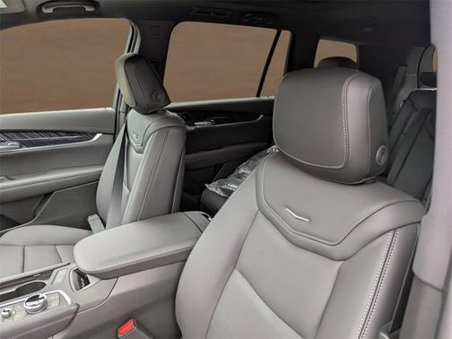 2025 Cadillac XT6 FWD Premium Luxury