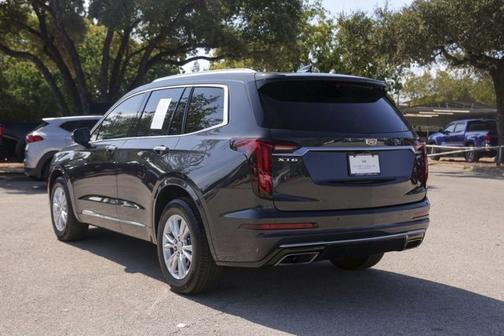 2023 Cadillac XT6 FWD Luxury