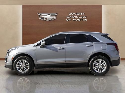 Argent Silver Metallic 2025 Cadillac XT5 FWD Luxury