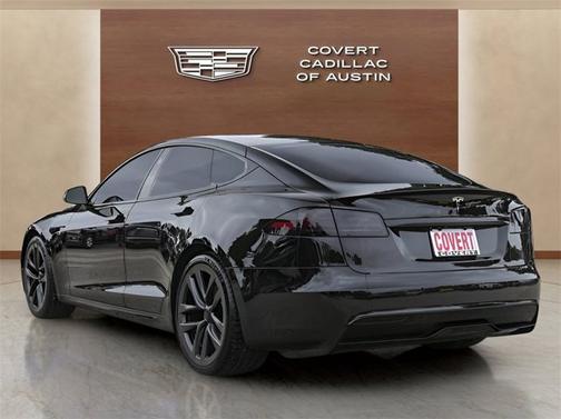 2022 Tesla Model S Plaid
