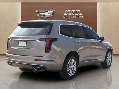2022 Cadillac XT6 Luxury