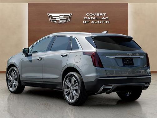 2025 Cadillac XT5 FWD Premium Luxury