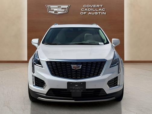 Crystal White Tricoat 2026 Cadillac XT5 FWD Premium Luxury