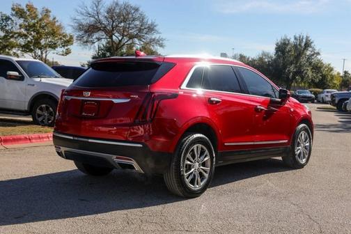 2023 Cadillac XT5 FWD Premium Luxury