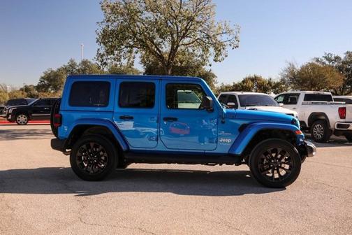 2022 Jeep Wrangler Unlimited 4xe Unlimited Sahara