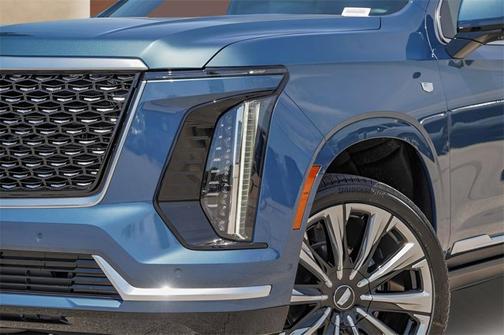 2025 Cadillac Escalade 4WD Premium Luxury