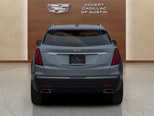 2026 Cadillac XT5 FWD Luxury