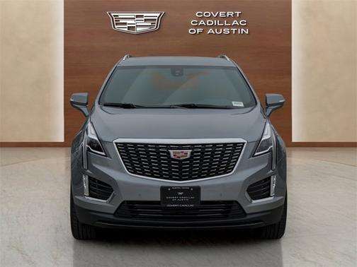 2026 Cadillac XT5 FWD Luxury