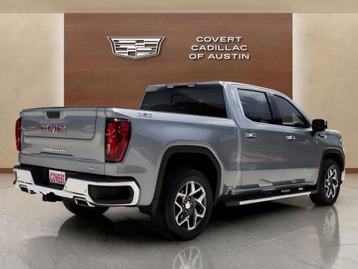 Sterling Metallic 2024 GMC Sierra 1500 SLT