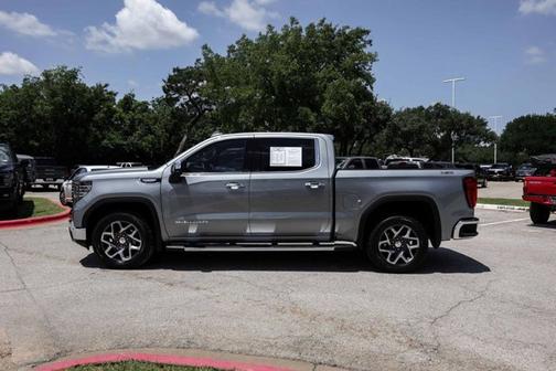 Sterling Metallic 2024 GMC Sierra 1500 SLT