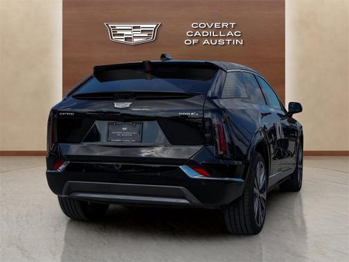 2026 Cadillac OPTIQ Premium Luxury