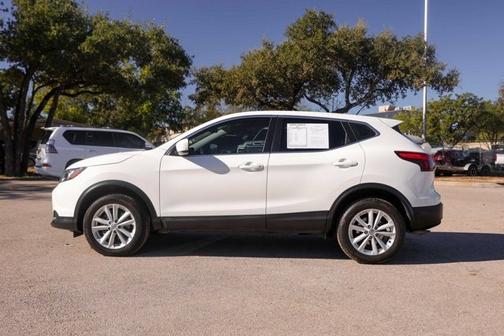 2018 Nissan Rogue Sport S