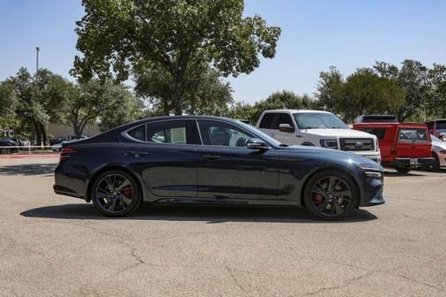 2022 Genesis G70 3.3T