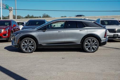 2026 Cadillac OPTIQ Premium Luxury