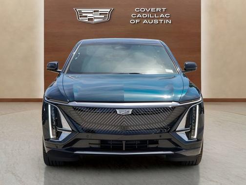 Emerald Lake Metallic 2026 Cadillac LYRIQ Luxury