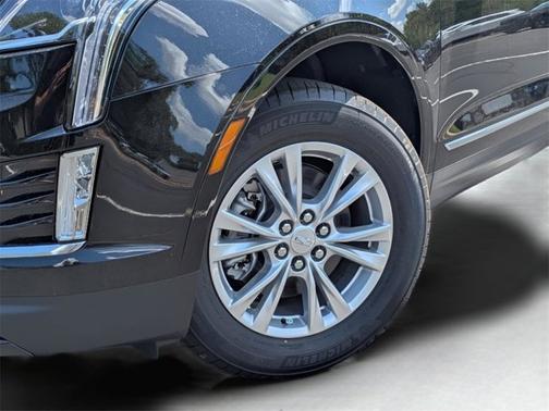 2025 Cadillac XT5 FWD Luxury