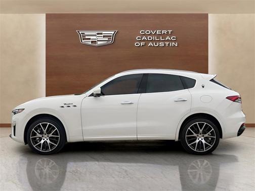 2022 Maserati Levante Modena