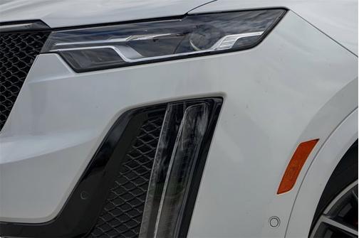 2025 Cadillac XT6 AWD Sport