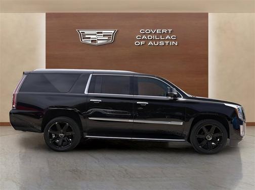 2018 Cadillac Escalade ESV Luxury