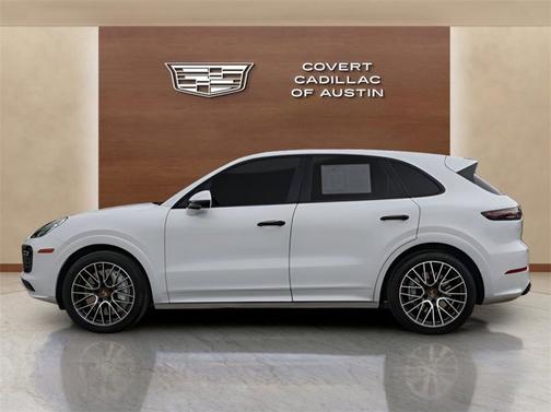 2020 Porsche Cayenne Turbo
