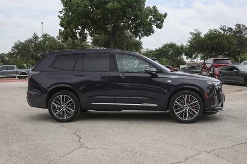2025 Cadillac XT6 AWD Sport