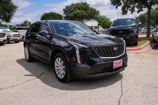 Galactic Grey Metallic 2022 Cadillac XT4 FWD Luxury