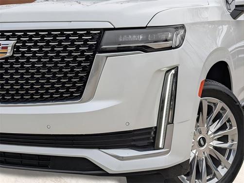 2023 Cadillac Escalade ESV 4WD Premium Luxury