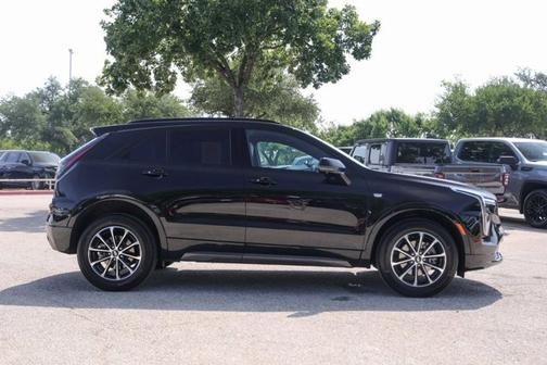 2024 Cadillac XT4 AWD Sport