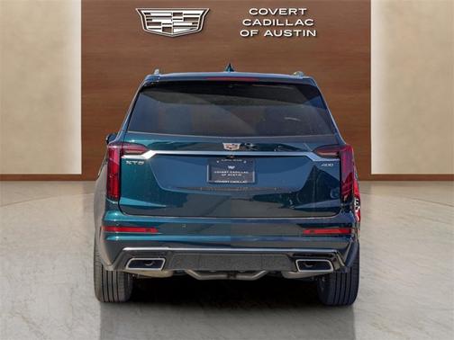 2025 Cadillac XT6 FWD Premium Luxury