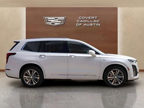 Crystal White Tricoat 2024 Cadillac XT6 FWD Premium Luxury