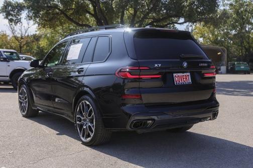 2024 BMW X7 M60i