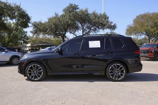 2024 BMW X7 M60i