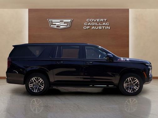 Black 2025 Chevrolet Suburban Z71