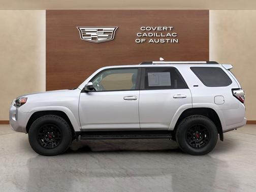 Classic Silver Metallic 2022 Toyota 4Runner SR5