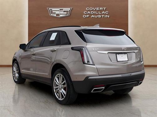 2022 Cadillac XT5 AWD Sport