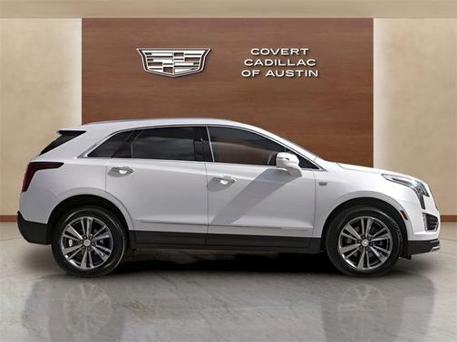 2025 Cadillac XT5 FWD Premium Luxury
