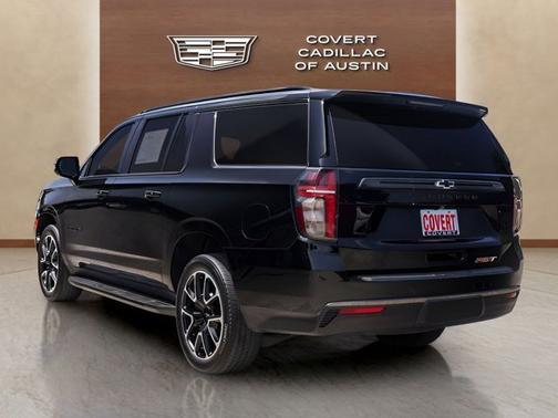 Black 2022 Chevrolet Suburban RST