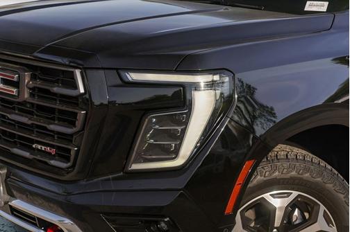 Onyx Black 2025 GMC Yukon AT4 Ultimate