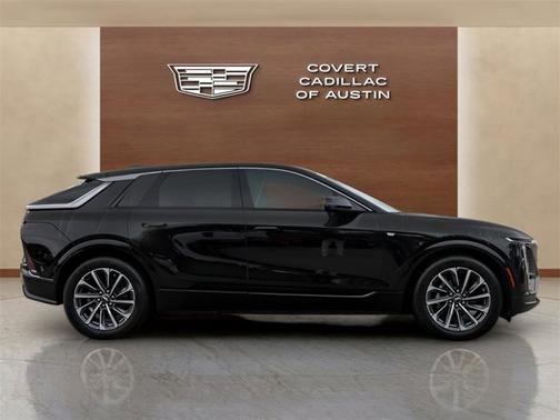 2024 Cadillac LYRIQ Sport