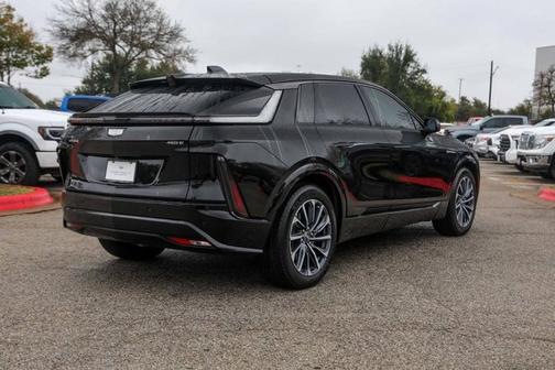 2024 Cadillac LYRIQ Sport