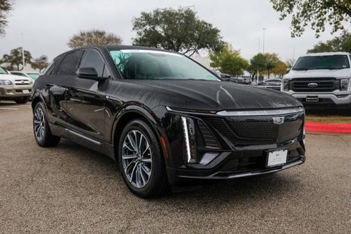 2024 Cadillac LYRIQ Sport