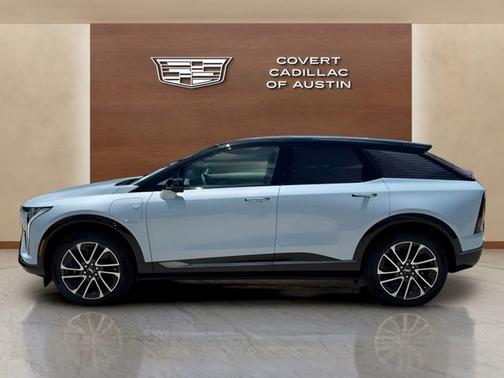 Nimbus Metallic 2026 Cadillac OPTIQ Sport