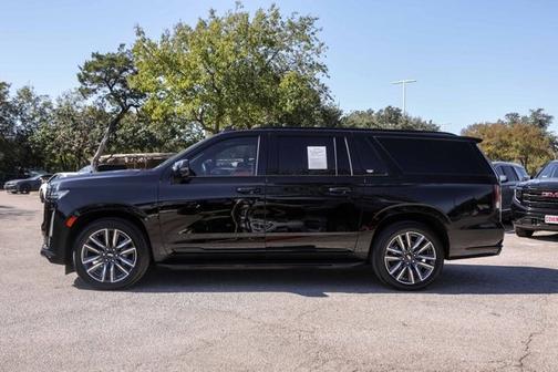 2023 Cadillac Escalade ESV 4WD Sport