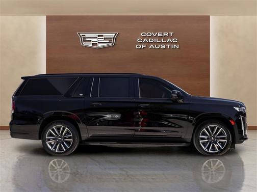 2023 Cadillac Escalade ESV 4WD Sport