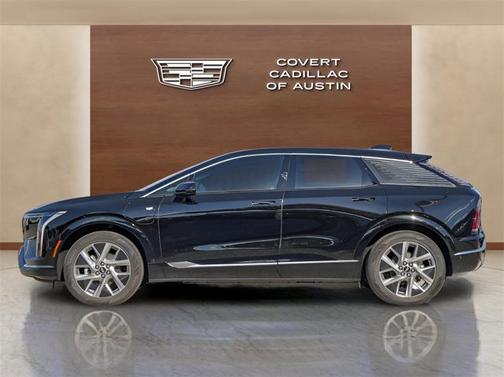 2025 Cadillac OPTIQ Luxury