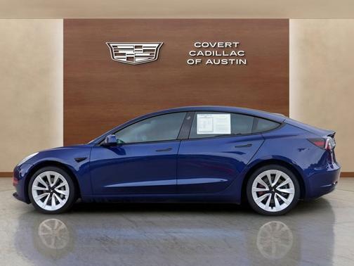 Blue 2022 Tesla Model 3 Long Range