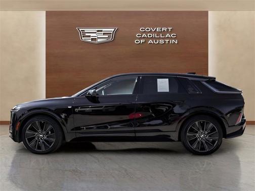 2024 Cadillac LYRIQ Sport