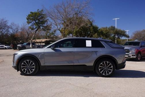 2024 Cadillac LYRIQ Sport